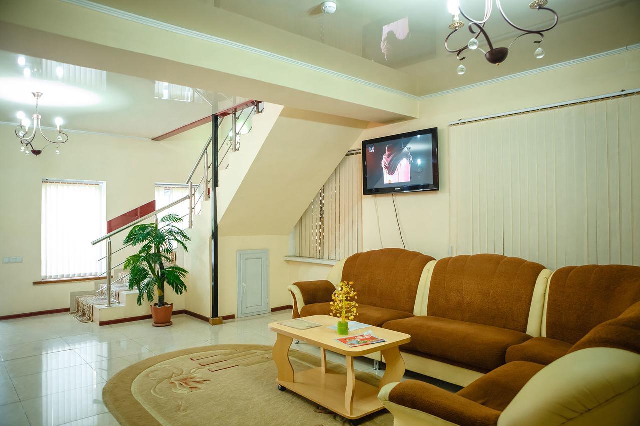 تاراز Hotel Prestizh المظهر الخارجي الصورة