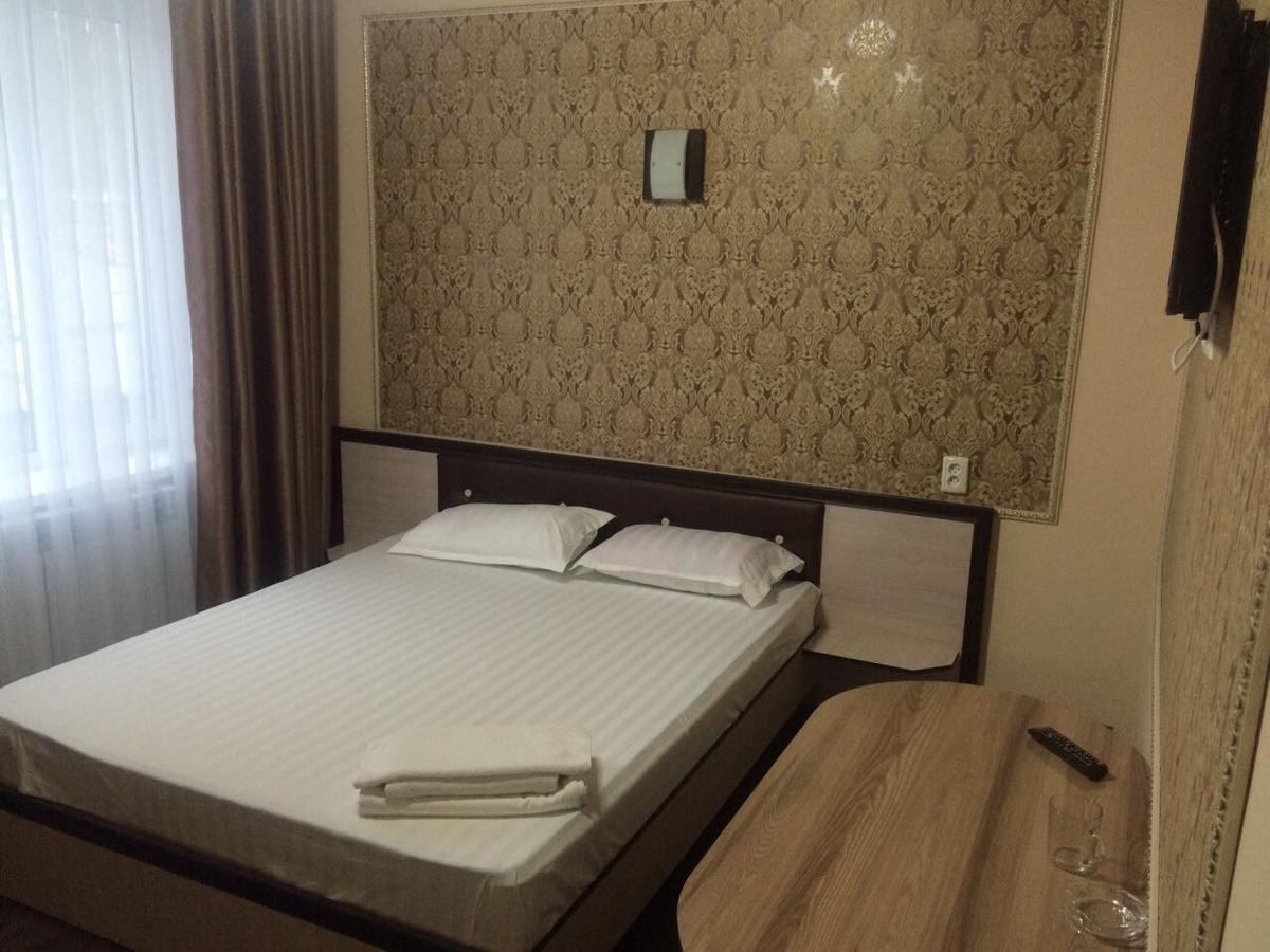 تاراز Hotel Prestizh المظهر الخارجي الصورة