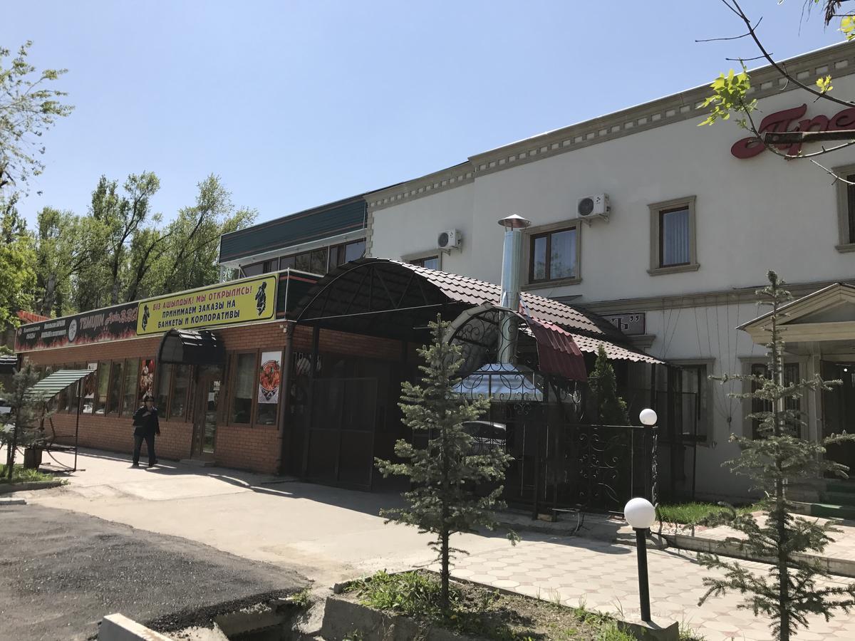 تاراز Hotel Prestizh المظهر الخارجي الصورة